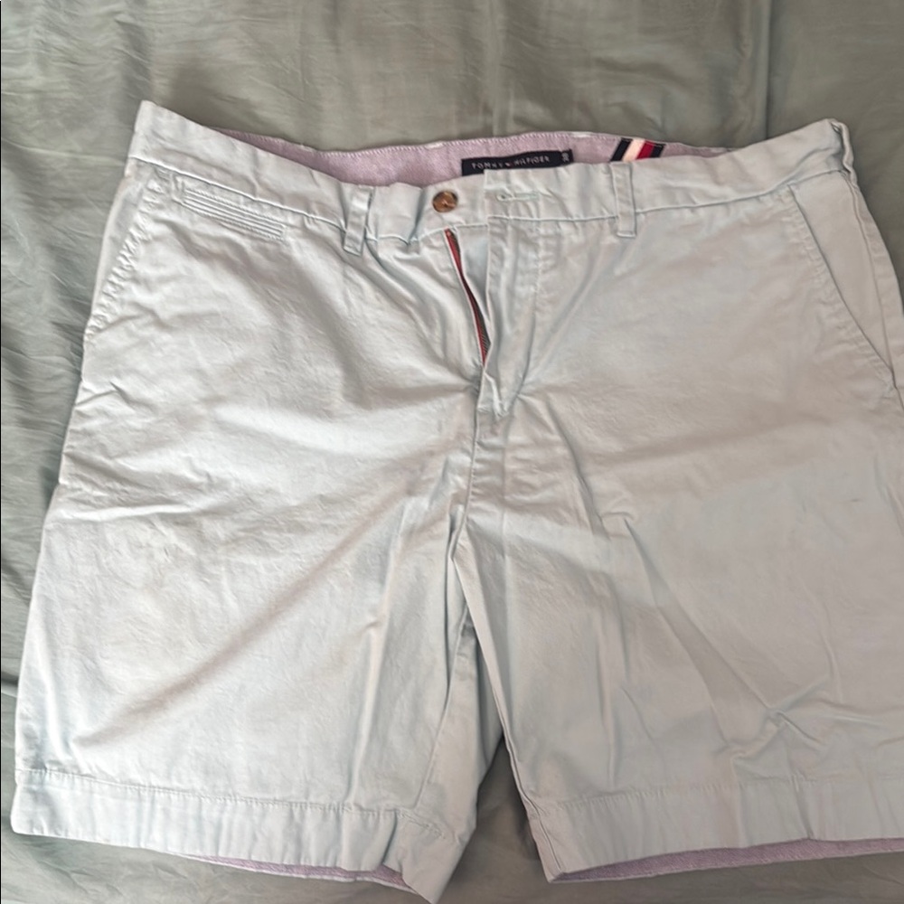 Tommy Hilfiger Men's Classic Gray Shorts